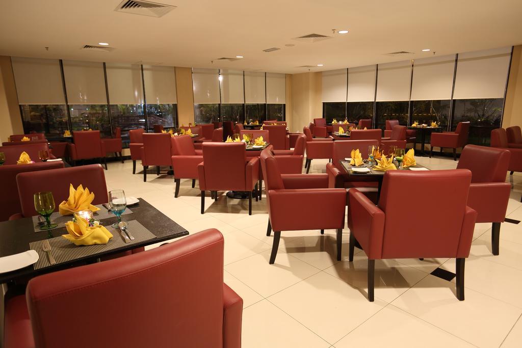 Raia Hotel & Convention Centre Terengganu Kuala Terengganu Eksteriør billede